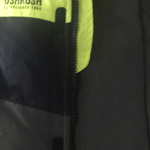 NWOT Oshkosh bgosh 2 piece snow suit size 12 month - Picture 5 of 11